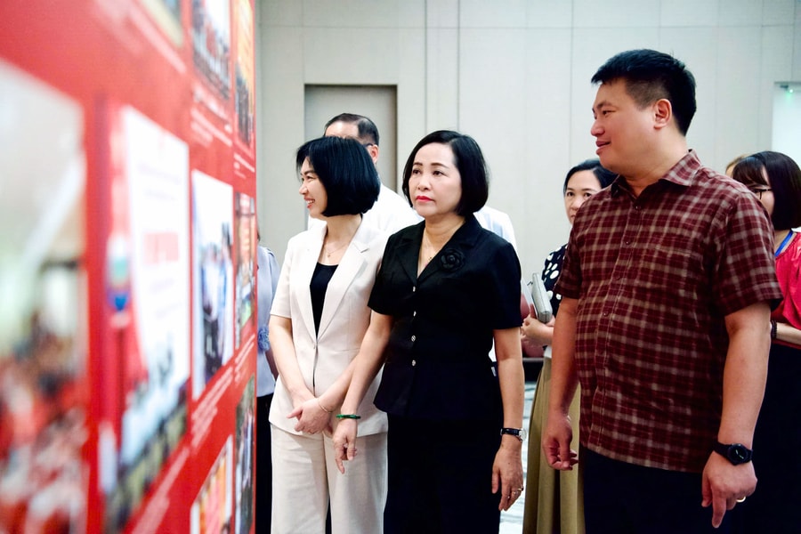 Thông cáo báo chí Hội nghị Hội đồng nhân dân toàn quốc Triển khai phương hướng, nhiệm vụ nhiệm kỳ 2026-2031