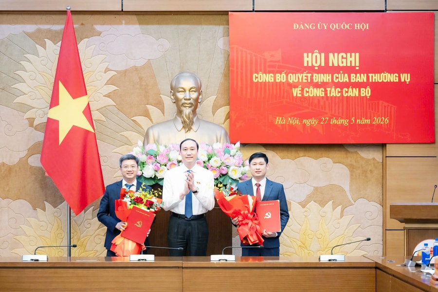 Hội nghị công bố quyết định của Ban Thường vụ Đảng ủy Quốc hội về công tác cán bộ