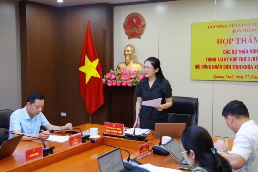 Thẩm tra dự thảo nghị quyết cho ý kiến về thành lập thành phố Quảng Ninh