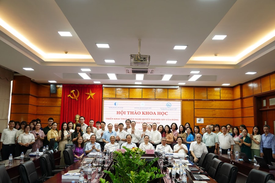 Tăng cường kết nối lý luận với thực tiễn trong đào tạo và nghiên cứu pháp luật