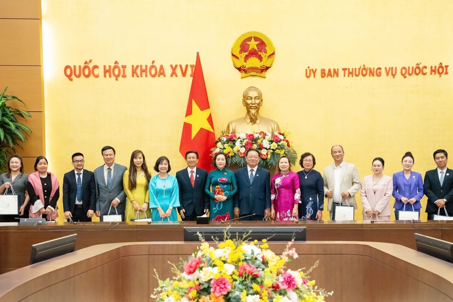 Phát huy vai trò là cầu nối giữa khoa học với thực tiễn