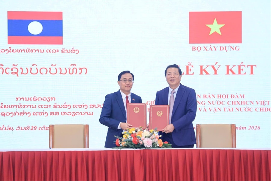 Việt Nam - Lào tăng cường hợp tác phát triển hạ tầng giao thông