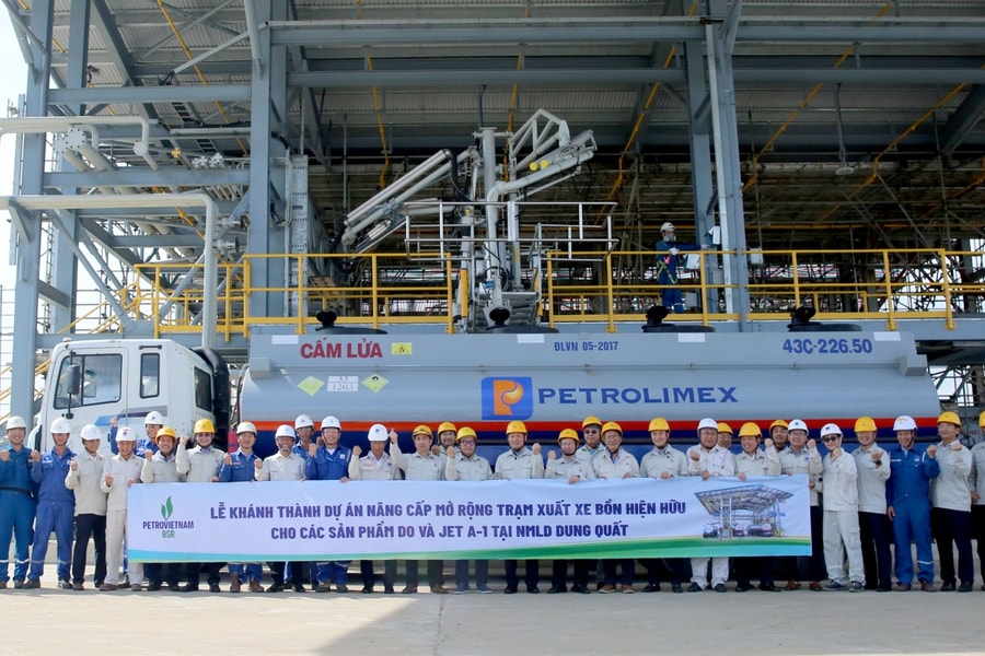 Nhà máy lọc dầu Dung Quất tăng 45% năng lực xuất sản phẩm bằng đường bộ