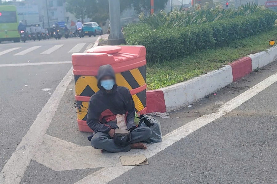 TP. Hồ Chí Minh: Quản lý người lang thang xin ăn