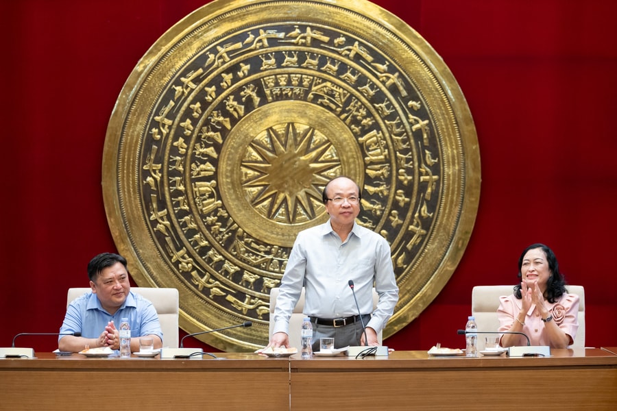 Quan tâm xây dựng chính sách phát triển nông nghiệp nông thôn