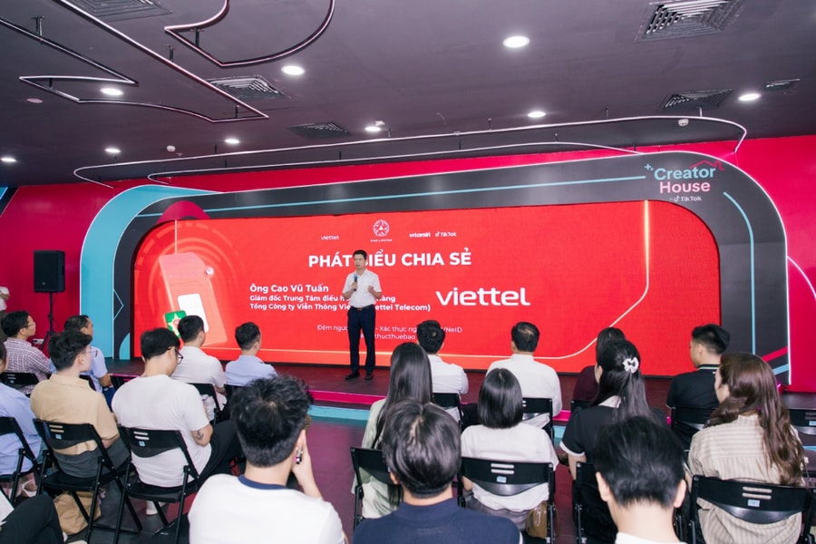 Phát động tuần lễ cao điểm xác thực thông tin thuê bao