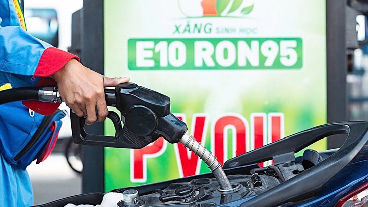 Bộ Công Thương chuẩn bị điều kiện triển khai xăng E10 toàn quốc