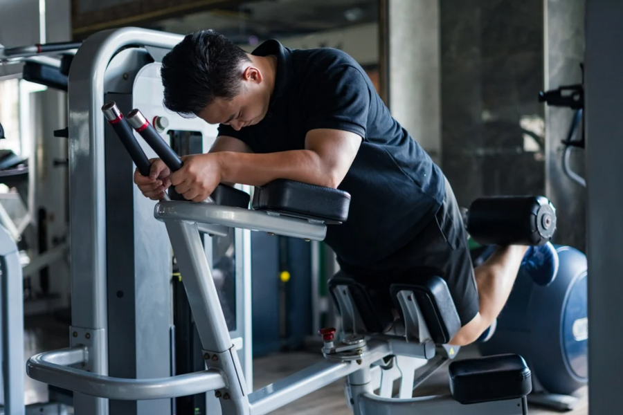 Tập đến kiệt sức để tăng cơ, chàng trai 23 tuổi phải lọc máu khẩn cấp