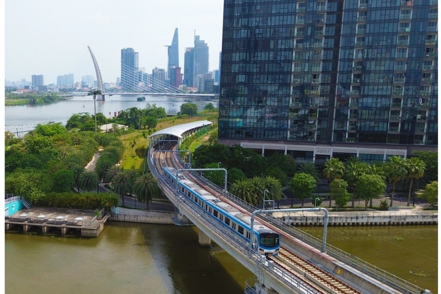 TP. Hồ Chí Minh: Xử lý nghiêm trường hợp vi phạm về sử dụng, khai thác kết cấu hạ tầng giao thông