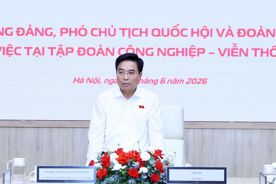 Phó Chủ tịch Quốc hội, Thượng tướng Nguyễn Doãn Anh làm việc với Tập đoàn Công nghiệp - Viễn thông Quân đội