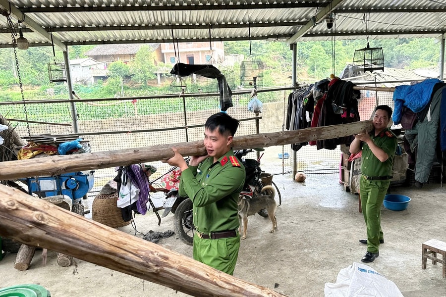 Tuyên Quang: Lực lượng Công an sát cánh cùng Nhân dân khắc phục hậu quả thiên tai