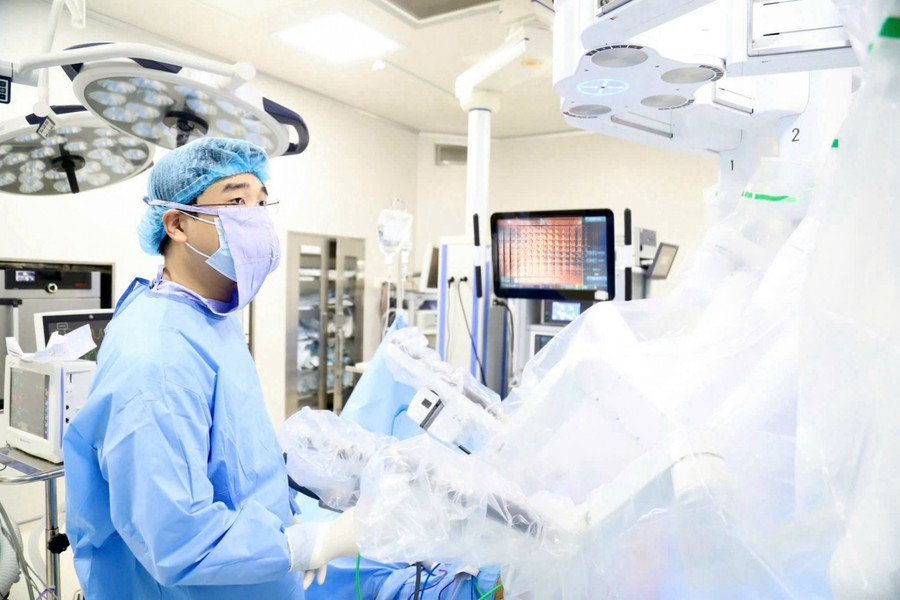 Ung thư thực quản vì nhiều năm uống rượu và hút thuốc lá