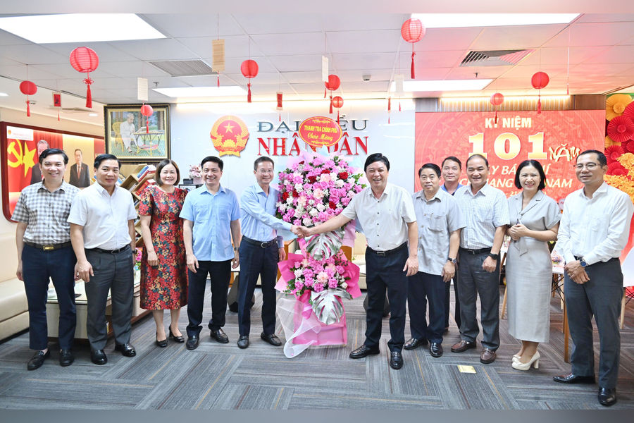 Lãnh đạo Thanh tra Chính phủ chúc mừng Báo QQ88c Xóc Đĩa Nhân dân