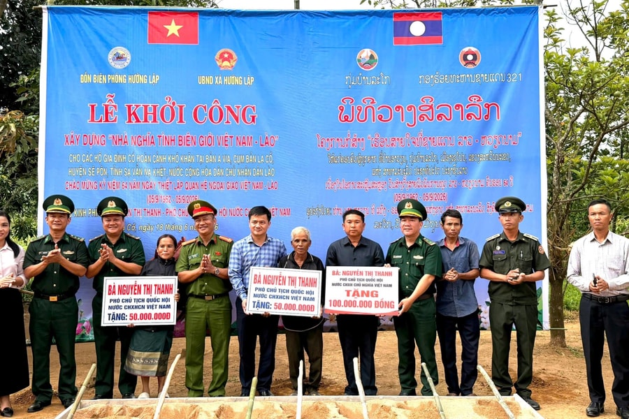 Thắt chặt tình nghĩa biên cương Việt - Lào: Khi lòng nhân ái vươn xa qua biên giới