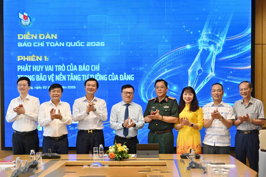 Lấy xây làm gốc, lấy sự thật làm nền