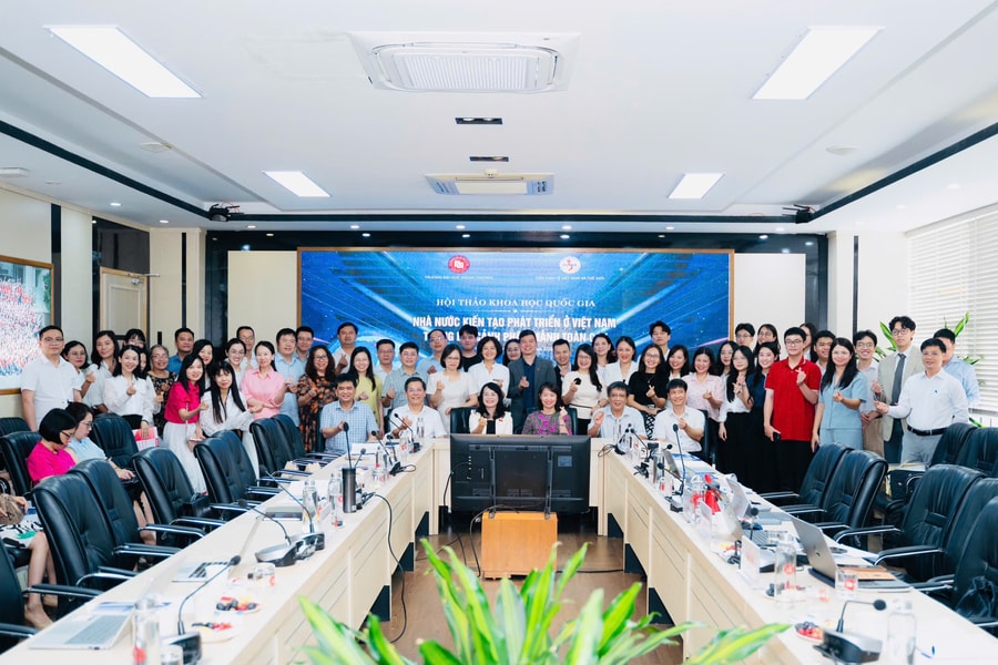 Trường Đại học Ngoại thương tổ chức hội thảo Khoa học Quốc gia: Nhà nước kiến tạo phát triển ở Việt Nam trong bối cảnh phân mảnh toàn cầu