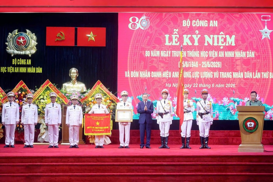 Tổng Bí thư, Chủ tịch nước Tô Lâm: “Đất nước càng phát triển, thách thức đối với an ninh càng lớn, yêu cầu bảo vệ an ninh quốc gia càng cao”