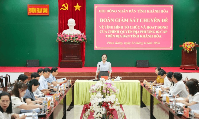 Hoàn thiện phân cấp, phân quyền, giảm áp lực cho cơ sở