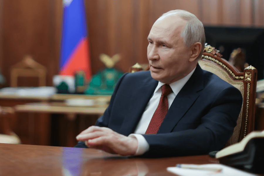 Kiev đề xuất giảm leo thang, Tổng thống Putin khẳng định cứng rắn