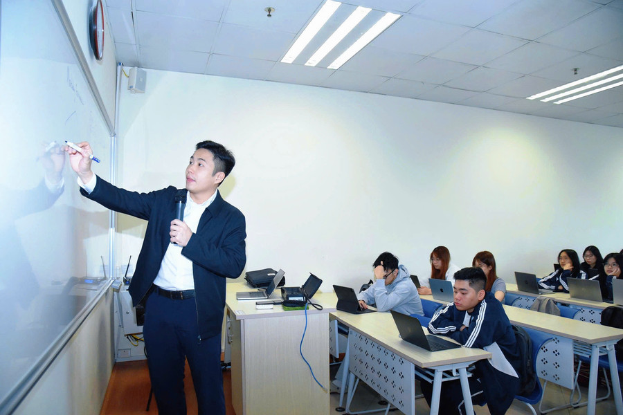 Giảng viên đồng cơ hữu được xem xét bổ nhiệm quản lý, xét giáo sư, phó giáo sư