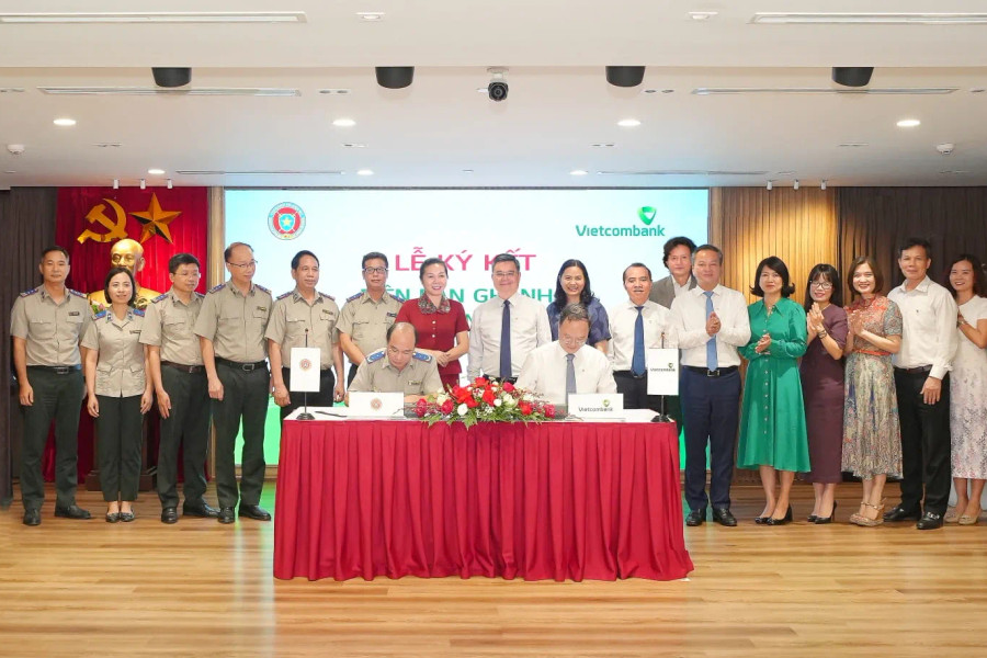 Vietcombank và Cục Quản lý Thi hành án dân sự ký kết Biên bản ghi nhớ hợp tác