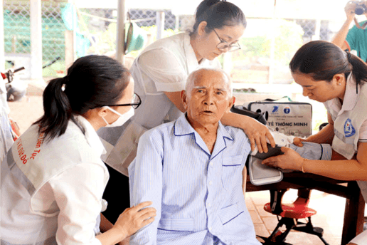 TP. Hồ Chí Minh: Thí điểm khám chữa bệnh bảo hiểm y tế tại nhà