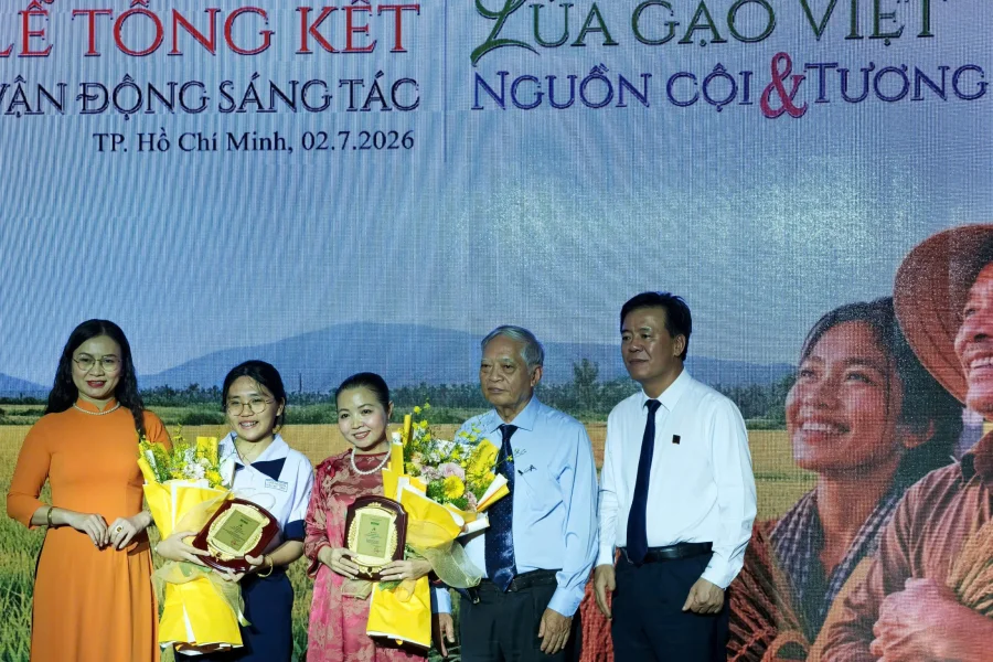 Cuộc vận động sáng tác về "Lúa gạo Việt" : Khơi dậy niềm tự hào hạt gạo Việt Nam