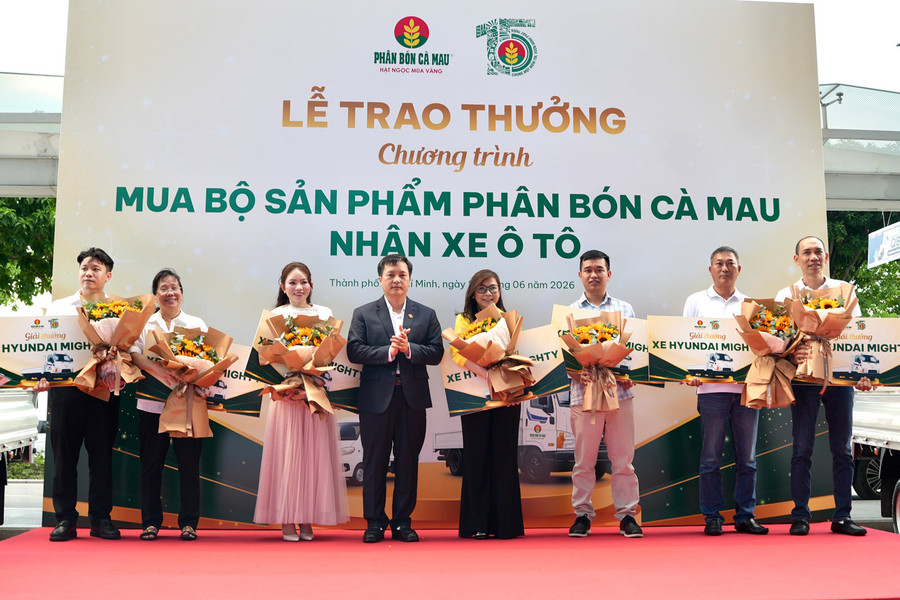 PVCFC trao giải chương trình Xúc tiến bán hàng