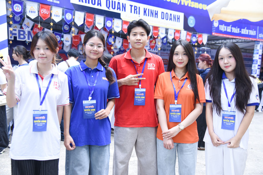 Thí sinh đăng ký xét tuyển vào các ngành STEM của Đại học Kinh tế Quốc dân tăng 40%