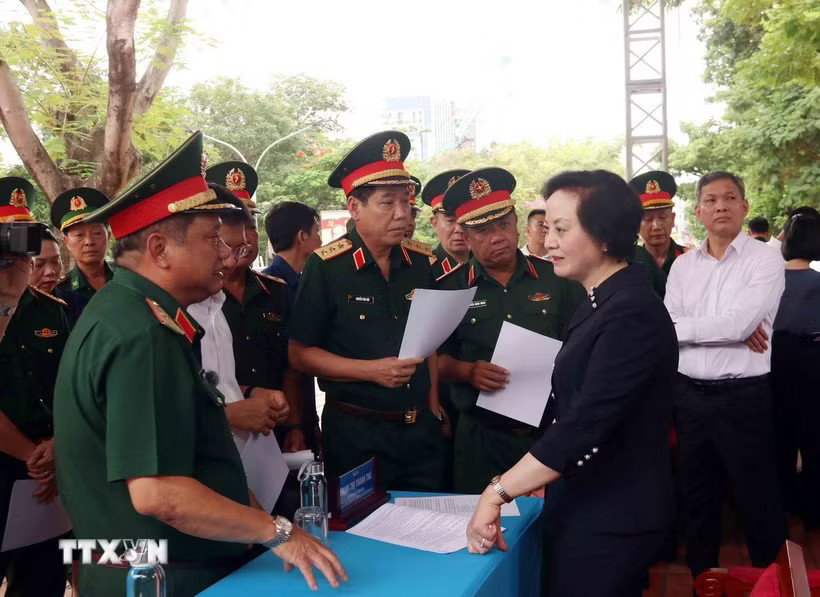 Phó Thủ tướng Phạm Thị Thanh Trà kiểm tra công tác chuẩn bị Lễ triển khai tìm kiếm, quy tập hài cốt liệt sỹ