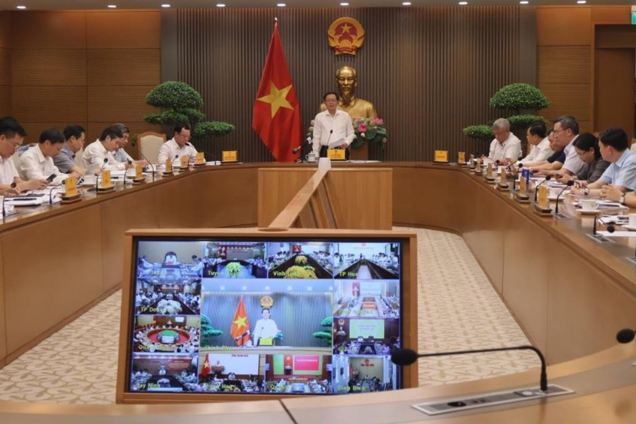 Phó Thủ tướng Chính phủ Hồ Quốc Dũng: Ưu tiên đầu tư cho vùng khó khăn, tránh dàn trải