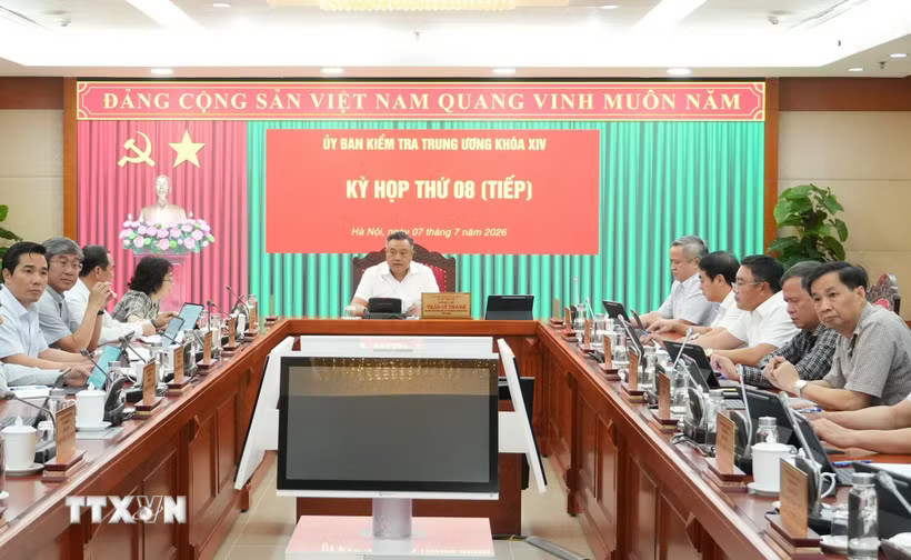 Khai trừ Đảng nguyên Phó Tổng Giám đốc Tổng Công ty Cảng hàng không Đỗ Tất Bình