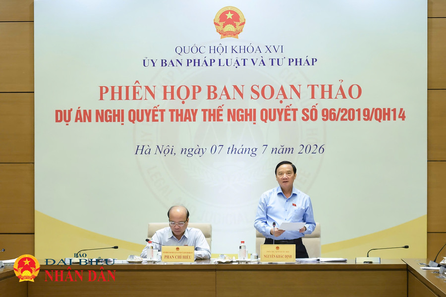 Phó Chủ tịch Quốc hội Nguyễn Khắc Định chủ trì Phiên họp Ban soạn thảo dự án Nghị quyết thay thế Nghị quyết số 96/2019/QH14