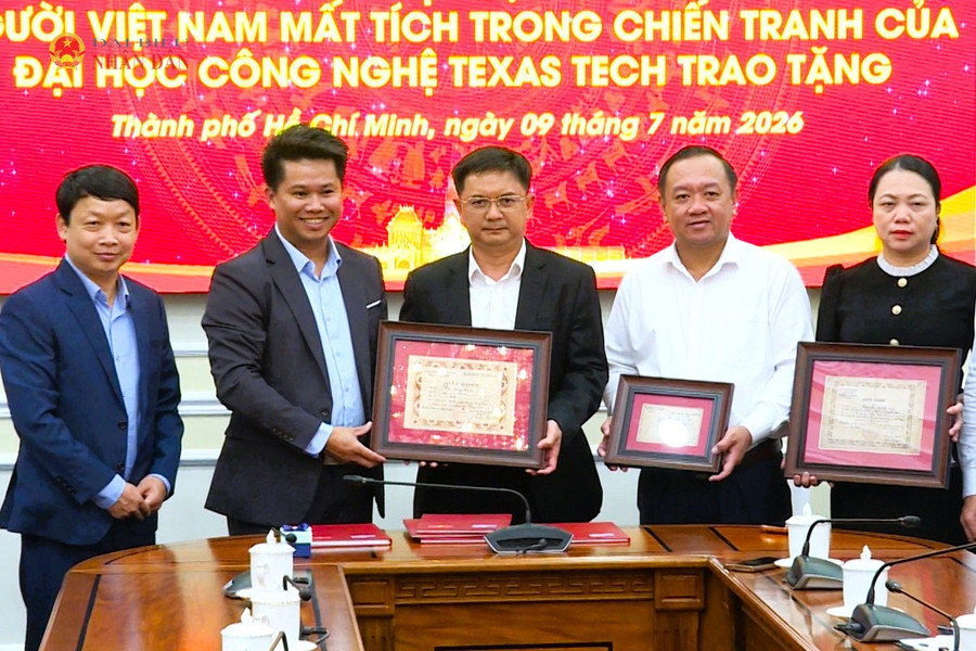 TP. Hồ Chí Minh: Tiếp nhận hồ sơ chôn cất 21 liệt sĩ, và nhiều tư liệu phục vụ tìm kiếm liệt sĩ