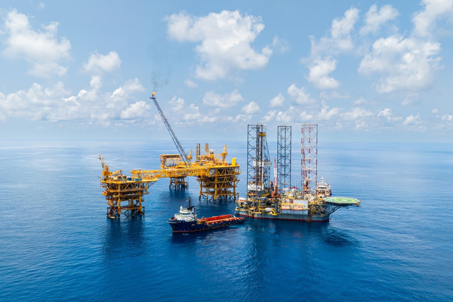 Petrovietnam đóng góp quan trọng vào ổn định kinh tế vĩ mô, bảo đảm các cân đối lớn của nền kinh tế