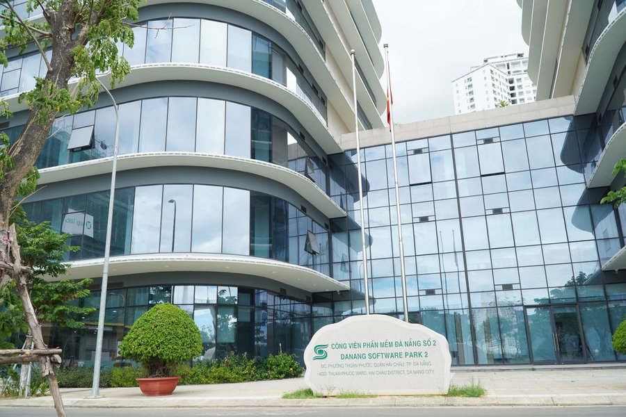 Bài 1: Mở hướng phát triển công nghệ từ những quyết sách đặc thù