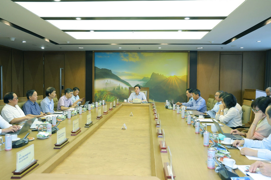 Petrovietnam: Quản trị an ninh phi truyền thống và phát triển động lực tăng trưởng mới