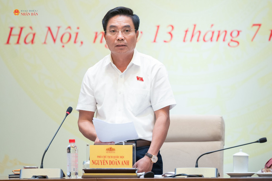 Phó Chủ tịch Quốc hội, Thượng tướng Nguyễn Doãn Anh dự Phiên họp toàn thể của Ủy ban Dân nguyện và Giám sát