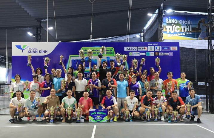 100 vận động viên tham gia giải Pickleball Phường Xuân Đỉnh