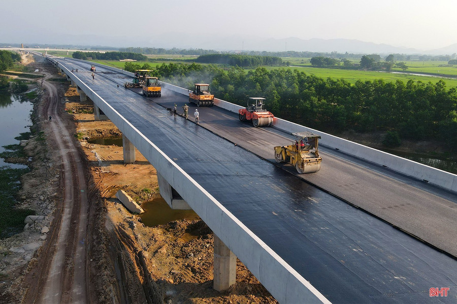 5 đoạn cao tốc Bắc - Nam từ Hà Tĩnh đến Quảng Trị thu phí từ 15/7