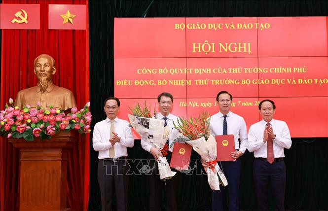 Kiện toàn lãnh đạo để đáp ứng yêu cầu đổi mới giáo dục trong kỷ nguyên số