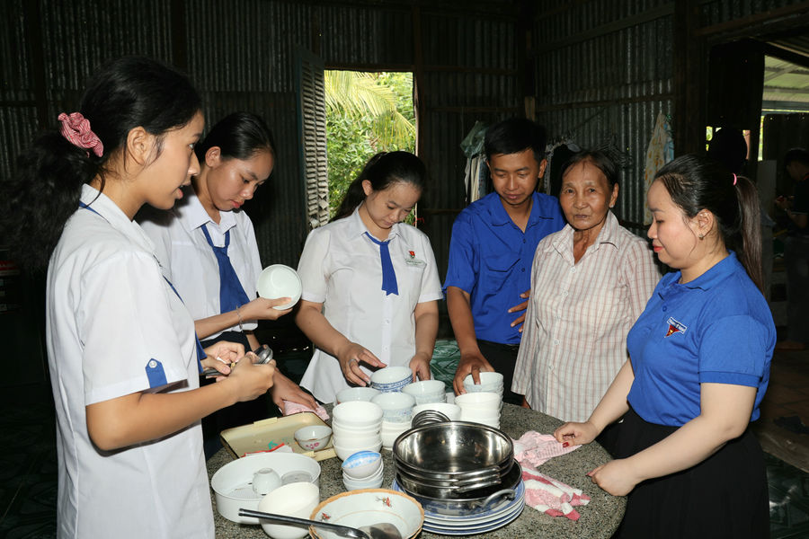 TP. Cần Thơ: Lan tỏa đạo lý “uống nước nhớ nguồn”