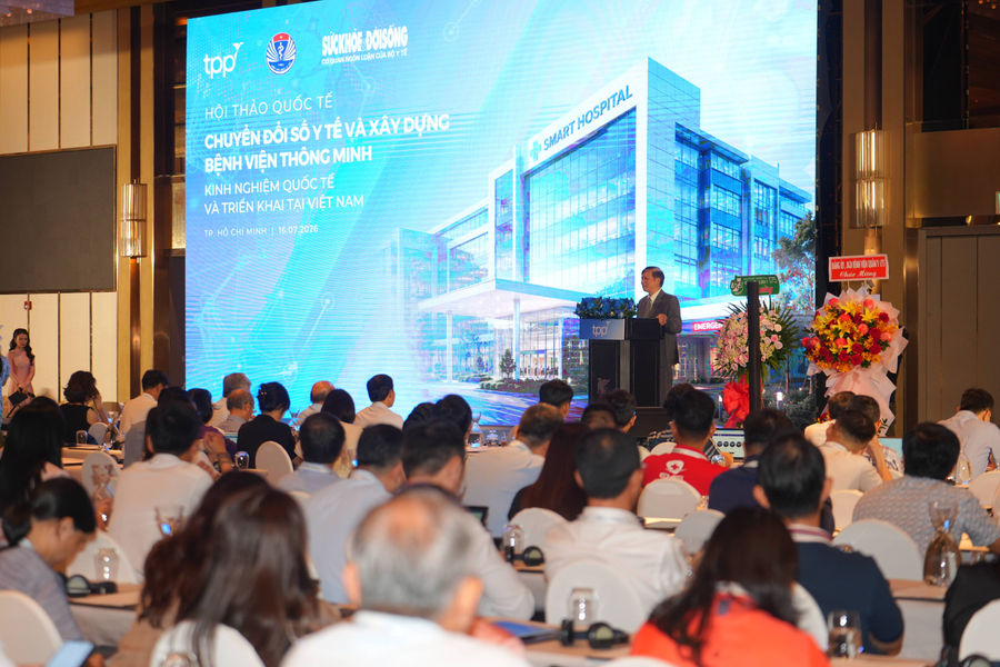 Hội thảo quốc tế "Chuyển đổi số Y tế và xây dựng Bệnh viện thông minh"