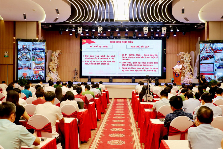 Nghệ An lấy hiệu quả công việc, sự hài lòng của người dân làm thước đo đánh giá cán bộ