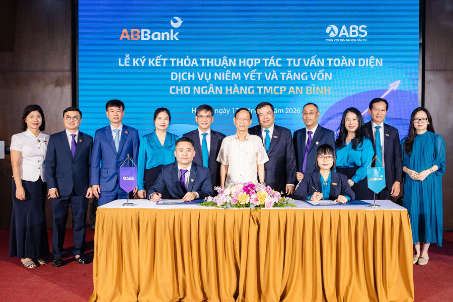 ABBank và ABS ký kết thỏa thuận hợp tác tư vấn toàn diện dịch vụ niêm yết và tăng vốn điều lệ