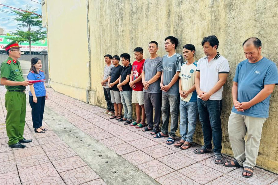 Triệt phá đường dây cá độ bóng đá hơn 200 tỷ đồng