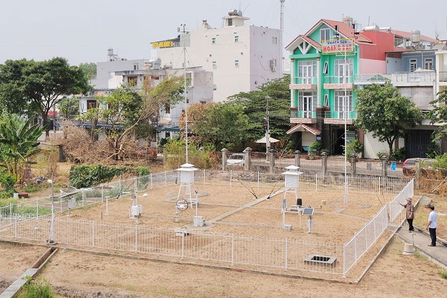 Hoàn thiện thể chế, nâng cao năng lực cảnh báo thiên tai