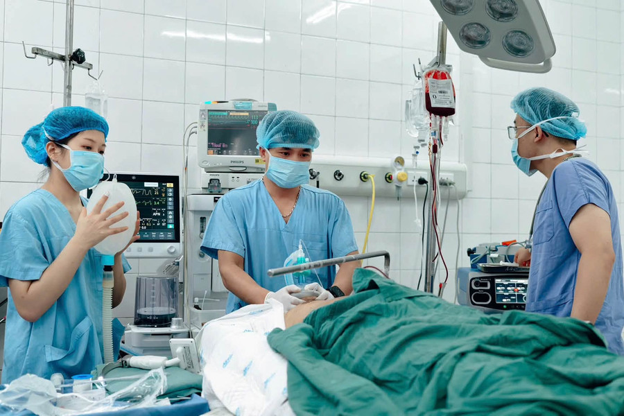 Bộ Y tế yêu cầu tập trung cứu chữa các nạn nhân vụ tai nạn giao thông trên cao tốc Pháp Vân - Cầu Giẽ