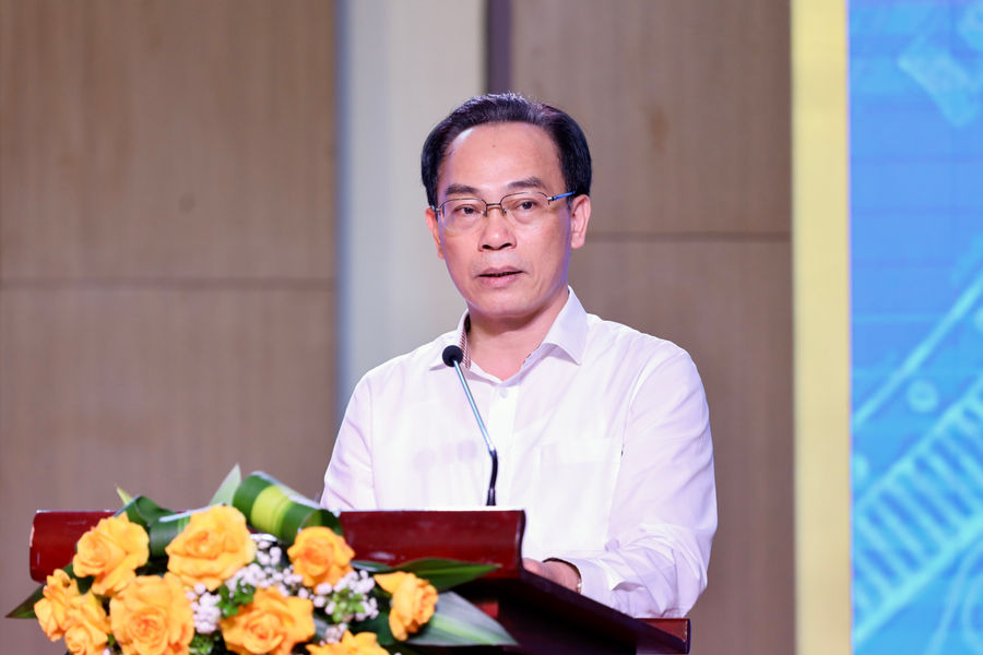 Bộ trưởng Hoàng Minh Sơn: "Phải chấm dứt triệt để nạn nâng điểm, làm đẹp học bạ"