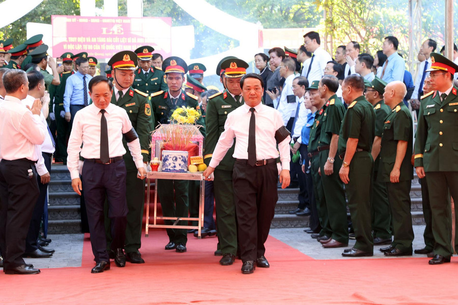 Lễ viếng, truy điệu và an táng hài cốt liệt sĩ tại Nghĩa trang Liệt sĩ Quốc gia Vị Xuyên